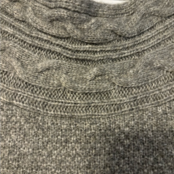 NWT! New Croft and Barrow Gray Sweater Size S - Picture 7 of 9
